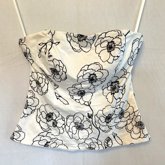 WHITE HOUSE BLACK MARKET Size 2 Corset Strapless Floral Embroidery Lined - Picture 1 of 5
